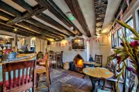 The Woolpack Inn Hoteles en Coggeshall