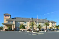 Fairfield Inn & Suites Sacramento Elk Grove Hotels in Laguna West