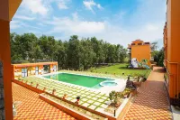 Resort Neel Nirjan !! Best Family Couple Friendly Family Resort!! - Pool