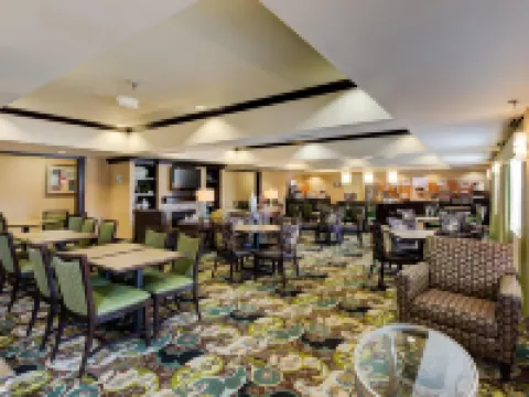 Holiday Inn Express COLUMBUS - DUBLIN by IHG ダブリンのホテル