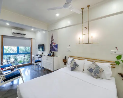 Hotel Kemps Corner Hotels near NICMAR