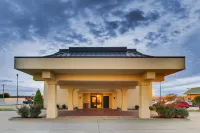 Pear Tree Inn Cape Girardeau West - parking