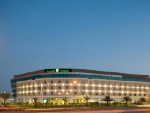 Holiday Inn MUSCAT AL SEEB by IHG