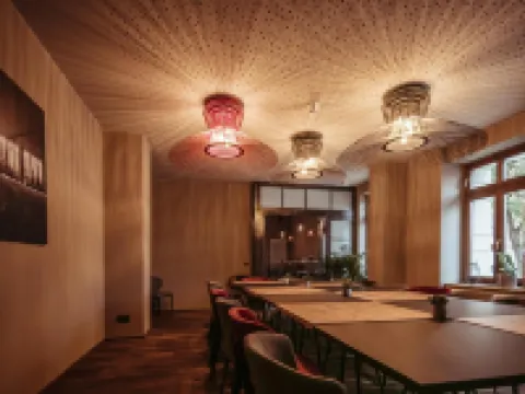 アレクサンダーズ レストラン & ボーディングハウス ケムニッツのホテル