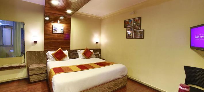 Shaleen Elegance Homestay Near Nakki Lake マウント・アビューのホテル