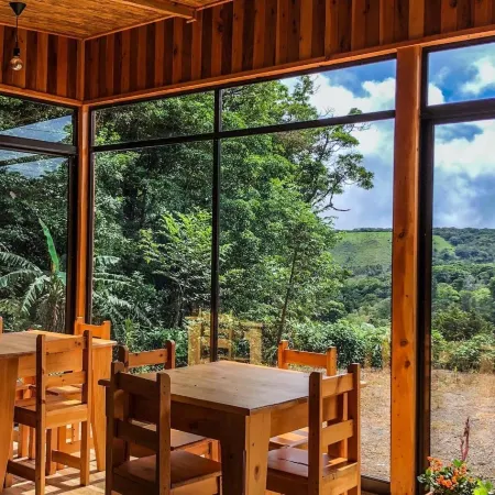 Tityra Lodge