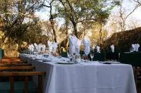 Monate Game Lodge - breakfast