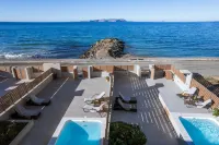 Anasa Luxury Villas with Heatable Pool - Villas