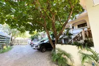 Stardust Beach Hotel Matabungkay Batangas - parking
