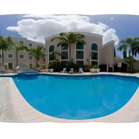 Holiday Inn REYNOSA ZONA DORADA by IHG