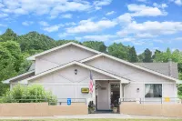 溫德姆速8-匹茲堡PA機場/大學區 月亮鎮住宿飯店