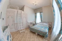 Dom Truvellera Guest House Hotels in Peterhof