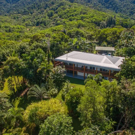 Daintree Manor B&B