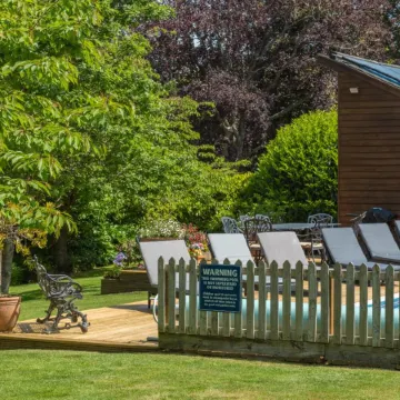 Luccombe Villa Holiday Apartments