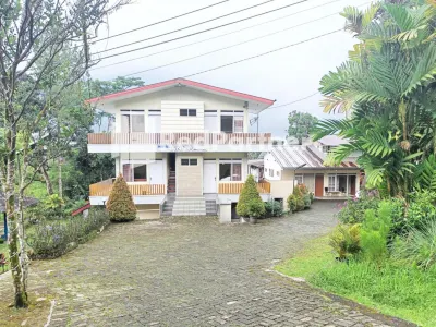 Hotel Anita Baturaden Hotels in Karangsalam