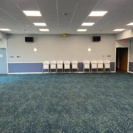 Travelodge by Wyndham Water’s Edge Hotel - Racine
