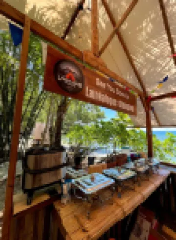 Lainkalogos Glamping