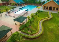 Hawthorn Suites by Wyndham Abuja - Rooftop Pools