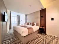 New MerryLand Hotel Hotel dekat Hashemite Square