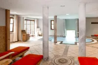 Boutiquehotel Hubertushof - Kolam Renang