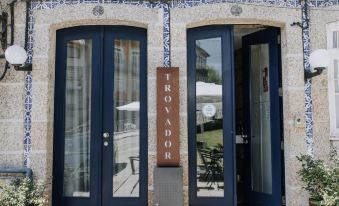 Trovador Guest House