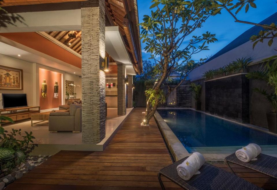 더 울라스 빌라 & 스파의 야외 테라스