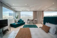 Athenaeum Grand Hotel - balcony