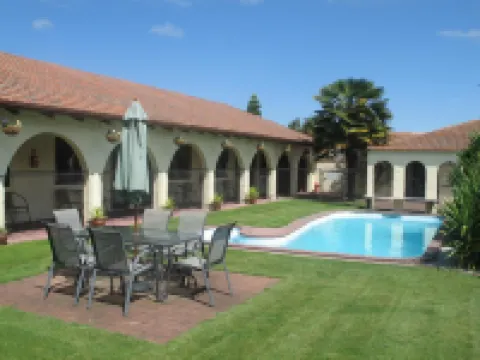 船長區汽車旅館