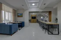 Aisha Hotel - parking