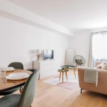 Serene Apartment 6P 2Br - Puteaux la Défense Отели рядом со станцией La Defense Station