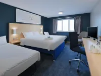 Travelodge Thame Hotels in Dinton-with-Ford and Upton