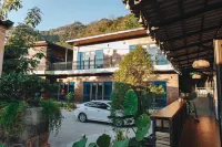 BG Stone Bungalow Các khách sạn ở Mộc Châu