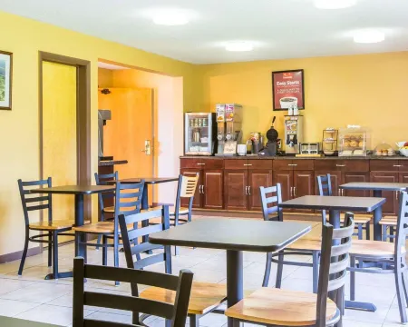 SureStay by Best Western Massena