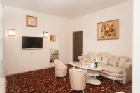 Hotel Tria Các khách sạn ở Vologda