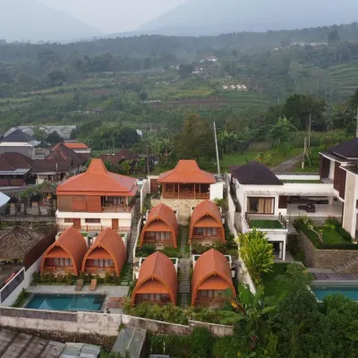 Keshava Villa Bedugul Hotels near Ulun Danu Bratan Temple