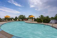 Days Inn by Wyndham Absecon Atlantic City Area - parking