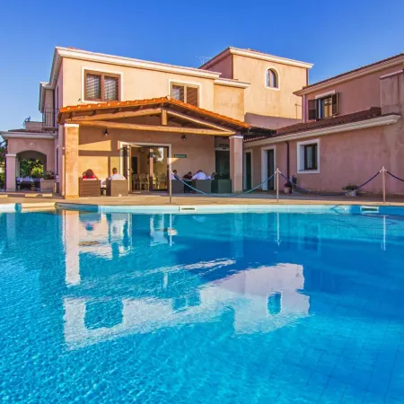 Hotel la Perla