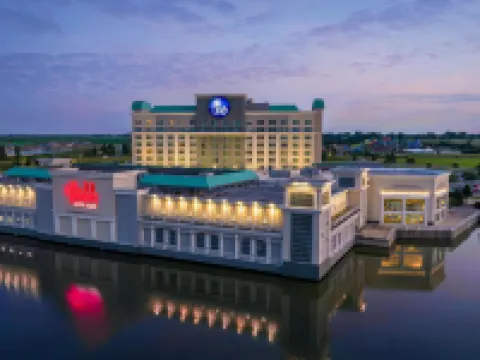 Isle Casino Hotel Waterloo- A Caesars Rewards Destination Hotels in Waterloo