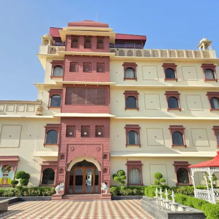 Pink Mahal Hotel And Resort