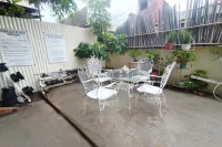 Bed and Brewhouse Sucat - Bed and Breakfasts