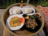 Nok Chan Mee Na - Frühstück
