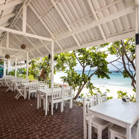 Xanadu Beach Resort