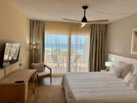 Lam Hotel Foya Branca - parking