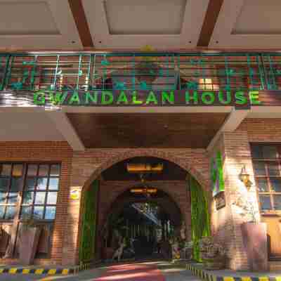 Gwandalan House Hotel Exterior