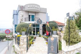 Jata Crown Hotel