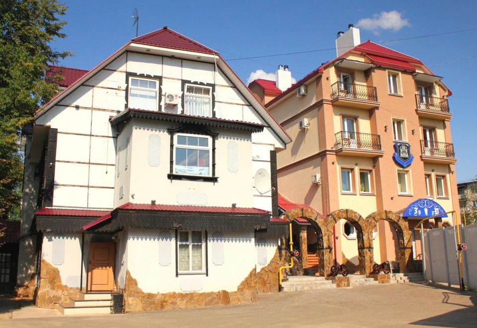 hotel overview picture
