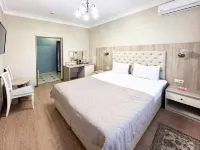 SeaZone Hotel