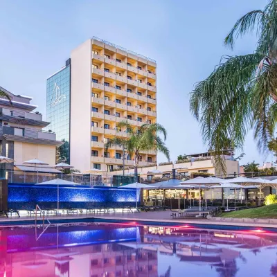 Isla Mallorca & Spa โรงแรมใกล้พลาซ่า มายอร์