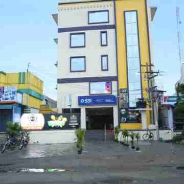 RD Hotel Hotel Exterior