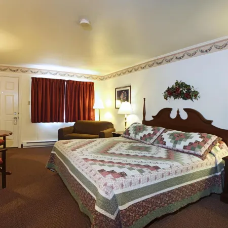 Amish Country Motel
